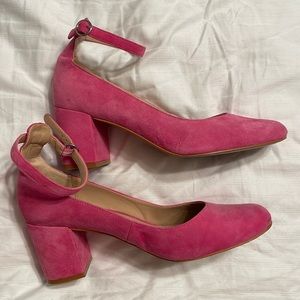 Gap Size 10 pink suede heels - VGUC